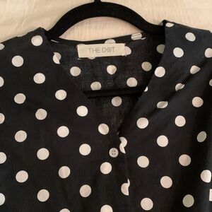 Polka dot black and white v neck blouse